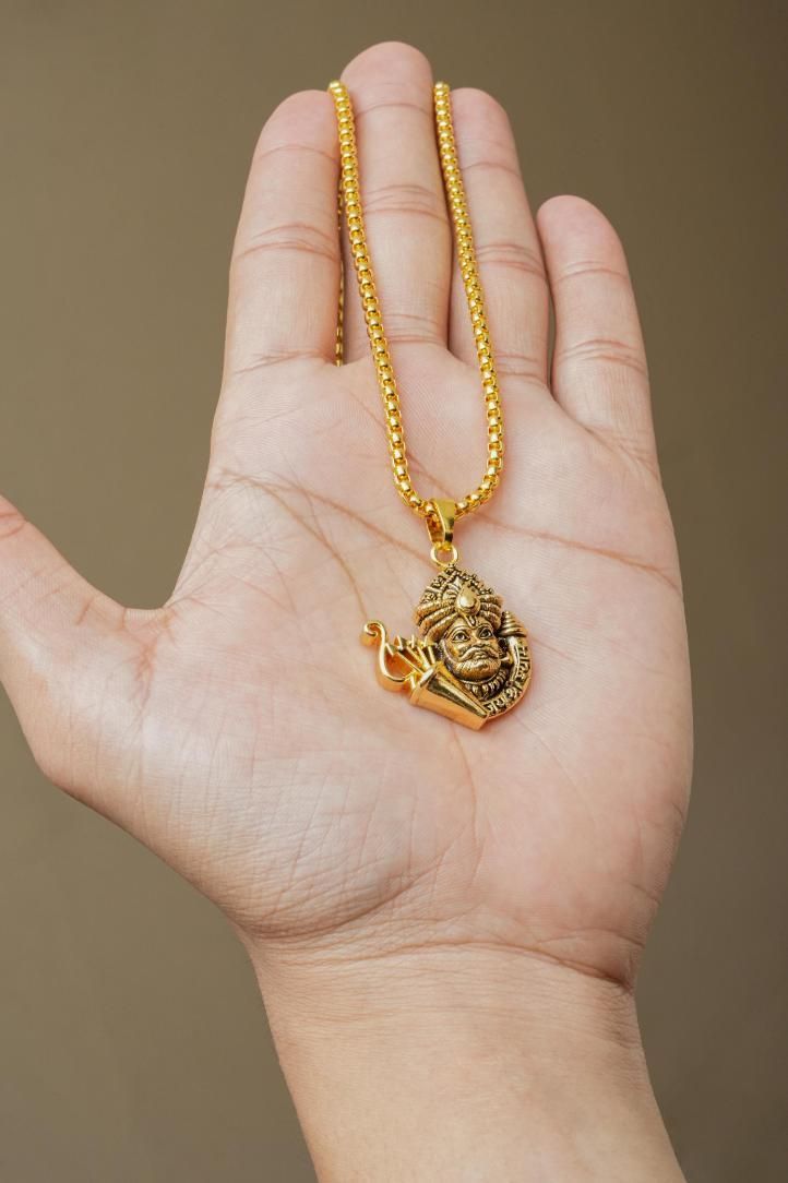 Divine Khatu Shyamji Pendant with Elegant Chain – A Sacred Symbol of Blessings and Prosperity