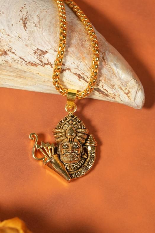 Divine Khatu Shyamji Pendant with Elegant Chain – A Sacred Symbol of Blessings and Prosperity